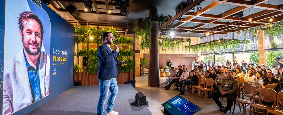 Palestrante durante a transmissão ao vivo do Marketing Data Science 2026